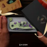 Kizer Drop Bear Halloween Limited Edition - The Vampire Drop Bear GID G10